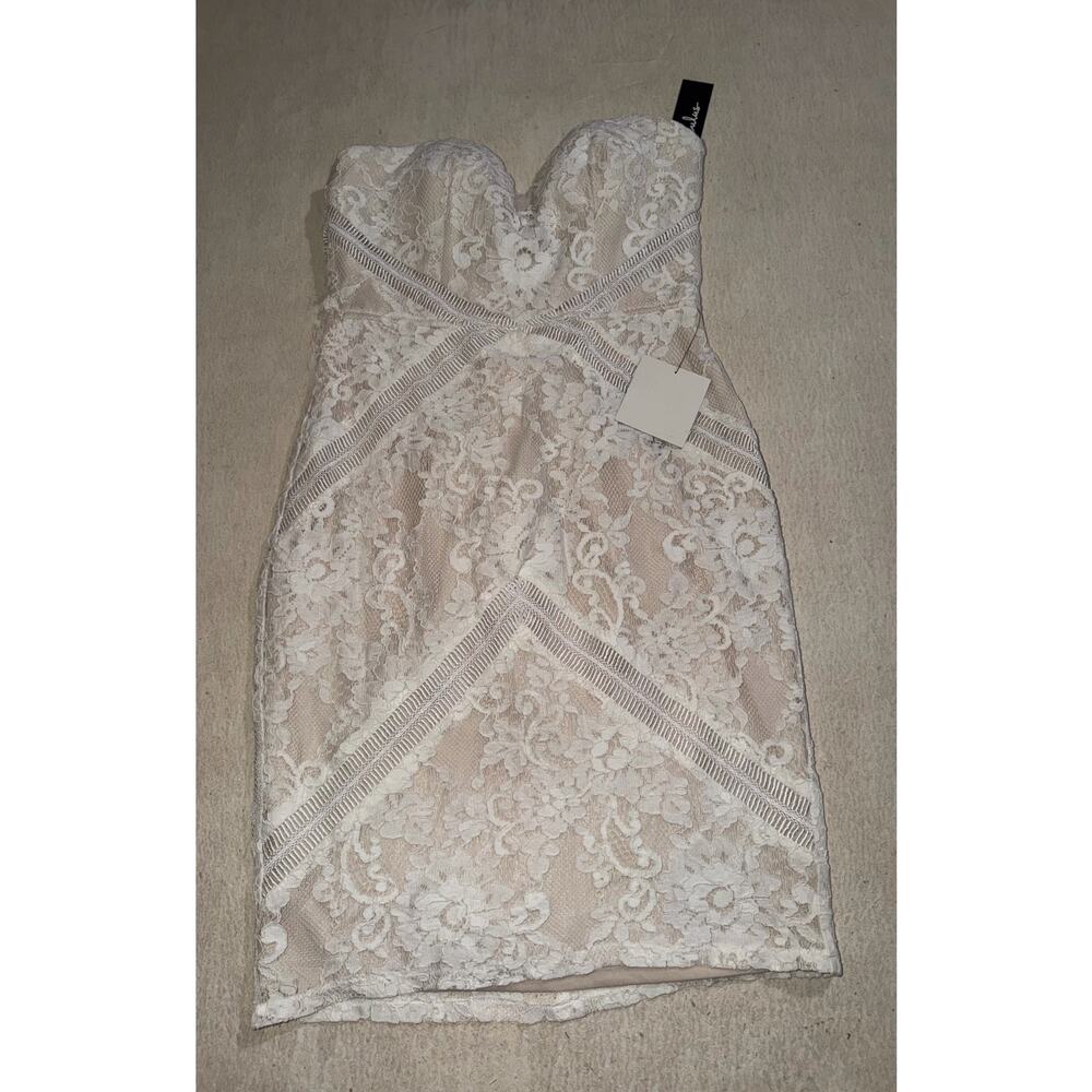 Lulus women’s NWOT white lace strapless mini dress - Picture 10 of 15